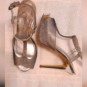Gianni bini 7, silver heels